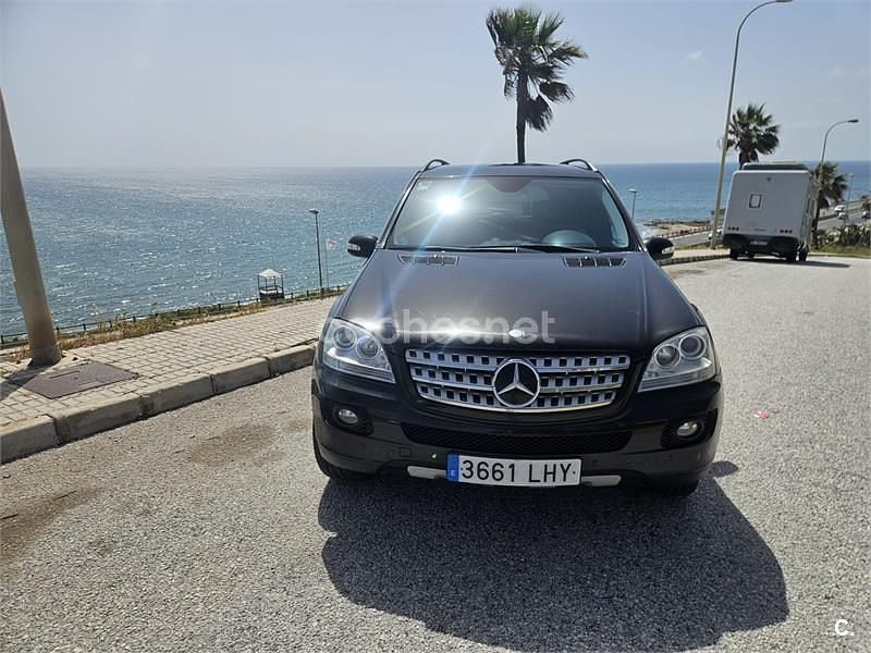 Usado Mercedes ML280 190 CV (139 kW) 2007 Negro SUV