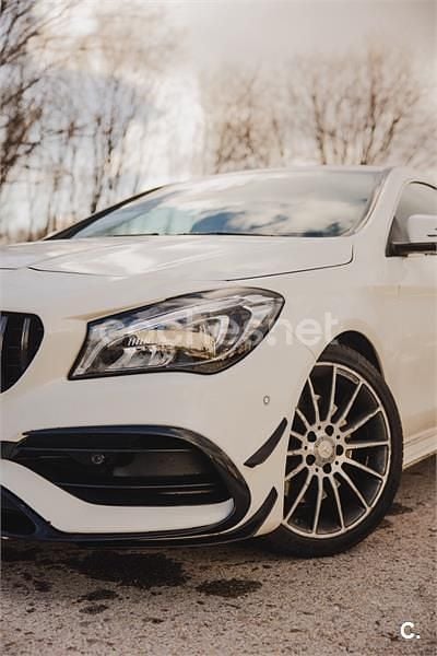 Usado Mercedes CLA220 177 CV (130 kW) 2017 Blanco Berlina
