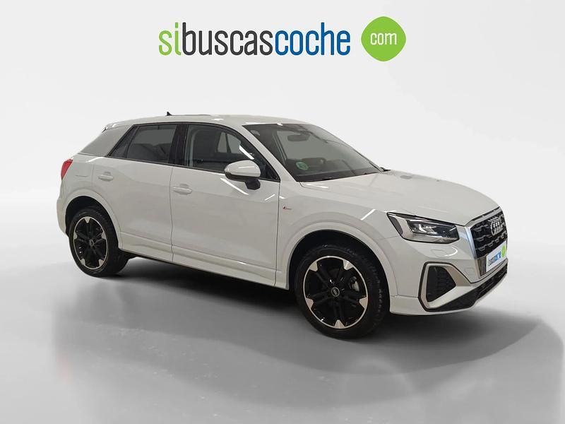 Usado Audi Q2 S-Line 116 CV (85 kW) 2025 Blanco SUV