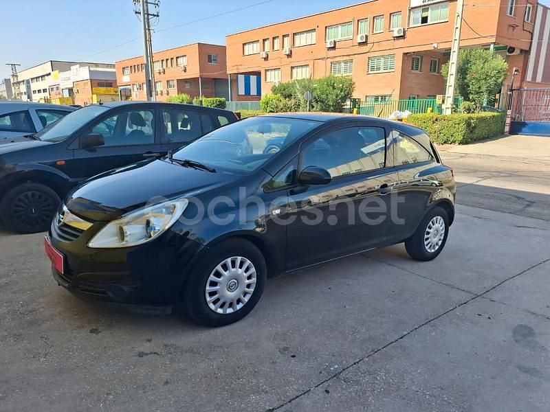 Negro Usado 2009 Opel Corsa Berlina | 4700 € (Precio justo) - Imagen 1/4