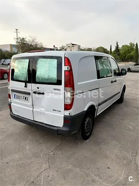 Usado Mercedes Vito Marco Polo 114 CV (83 kW) 2014 Blanco Van