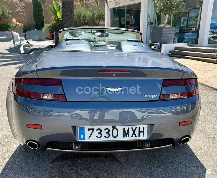 Usado Aston Martin V8 Vantage 380 CV (279 kW) 2007 Azul Descapotable