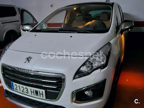 Usado Peugeot 3008 Allure 156 CV (114 kW) 2014 Blanco Familiar