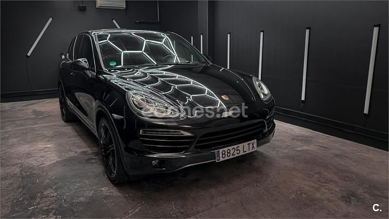 Negro Usado 2011 Porsche Cayenne SUV | 25.000 € (Caro) - Imagen 1/4