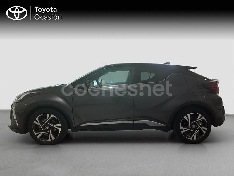 Usado Toyota C-HR Advance 184 CV (135 kW) 2022 Gris / plata SUV