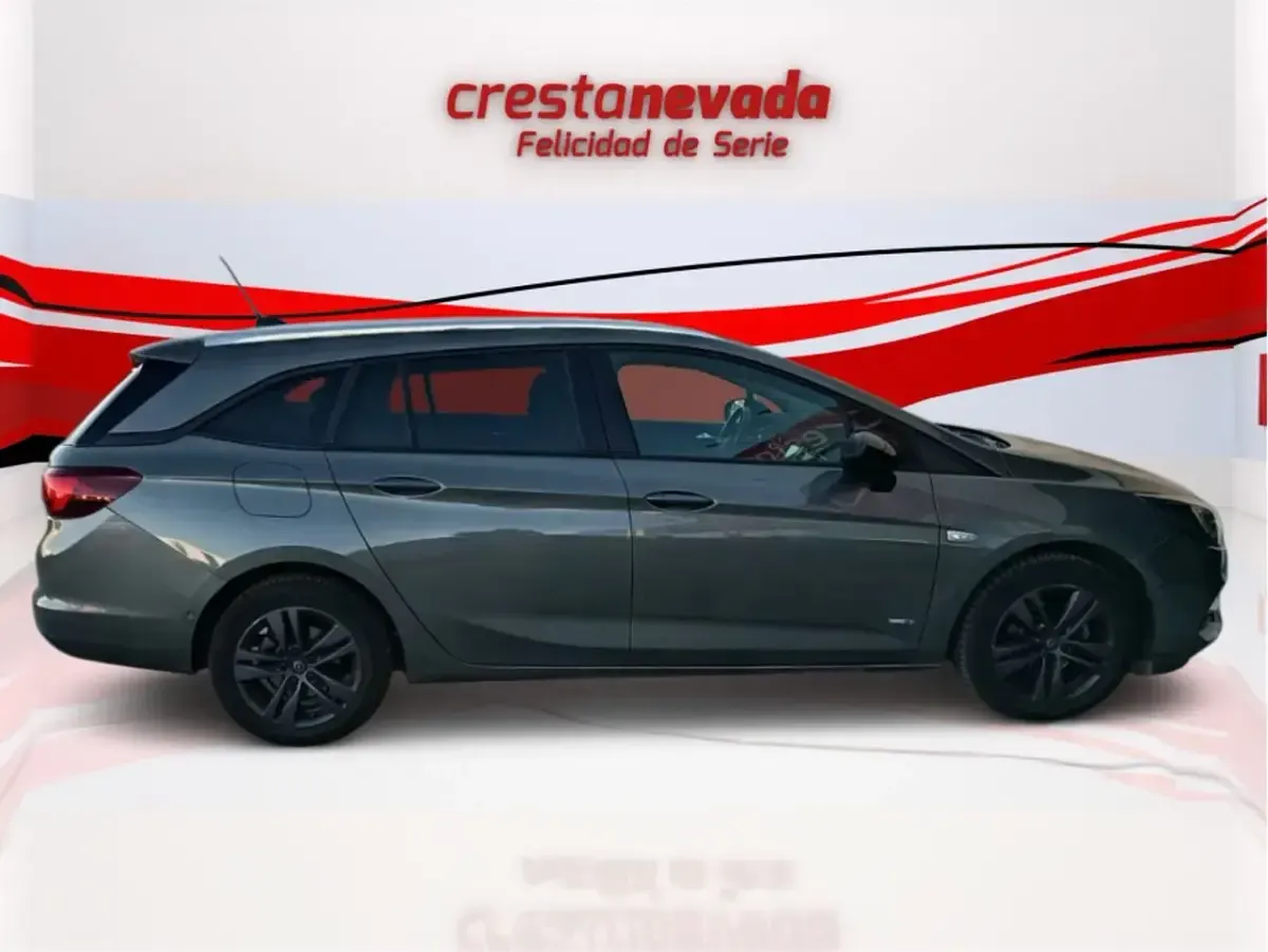 Usado Opel Astra Ultimate 145 CV (106 kW) 2022 Marrón Utilitario