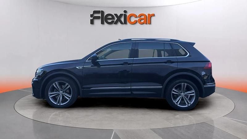 Usado VW Tiguan Sportline 150 CV (110 kW) 2018 Gris SUV
