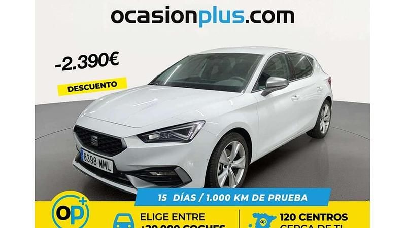 Usado Seat Leon FR 150 CV (110 kW) 2023 Blanco Utilitario