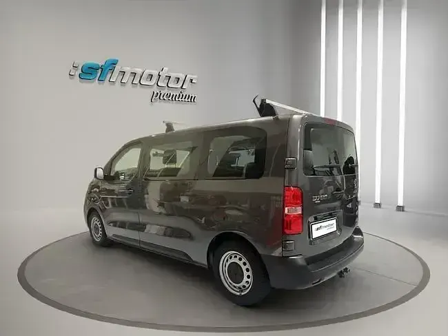 Usado Peugeot Expert S 120 CV (88 kW) 2020 Marrón Van