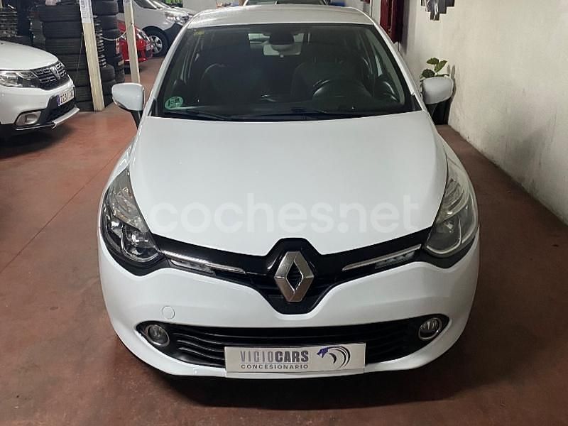 Usado Renault Clio IV Expression 90 CV (66 kW) 2014 Blanco Berlina