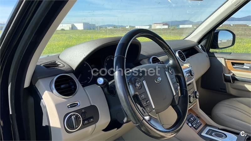 Usado Land Rover Discovery 4 Graphite 256 CV (188 kW) 2014 Azul SUV