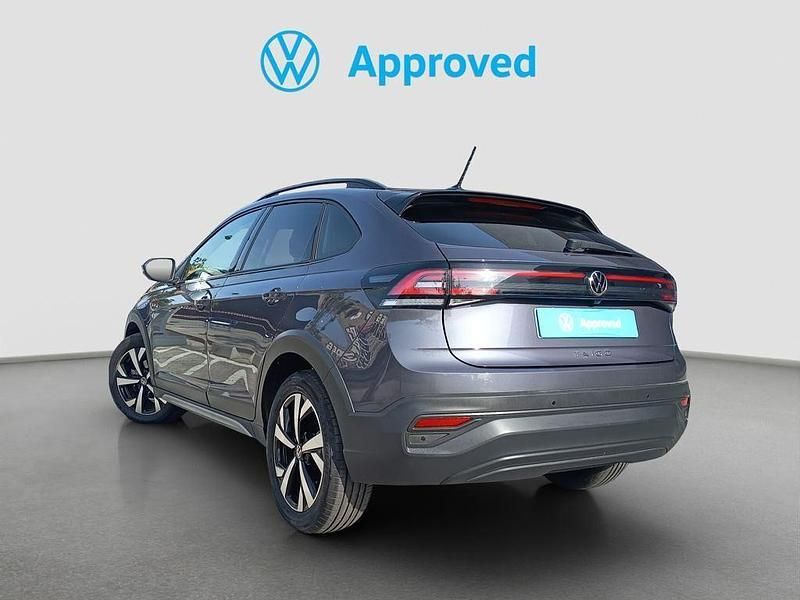 Usado VW Taigo 115 CV (84 kW) 2025 Gris SUV