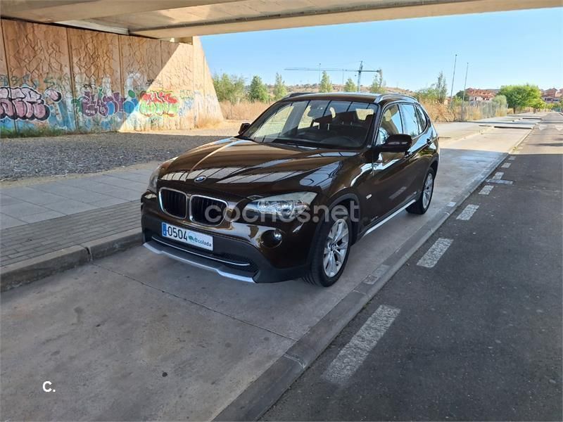 Marrón Usado 2011 BMW X1 Sport Line SUV | 11.999 € (Caro) - Imagen 1/4