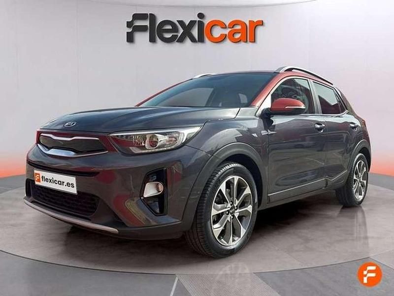 Usado Kia Stonic 101 CV (74 kW) 2019 Negro SUV