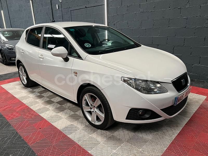 Blanco Usado 2011 Seat Ibiza Sport Berlina | 7490 € (Precio justo) - Imagen 1/4