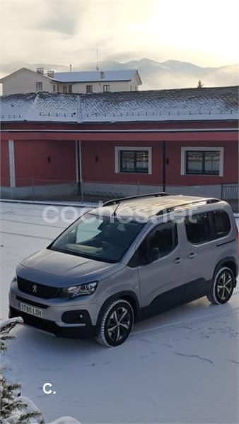 Usado Peugeot Rifter GT-line 130 CV (95 kW) 2019 Gris / plata Monovolumen