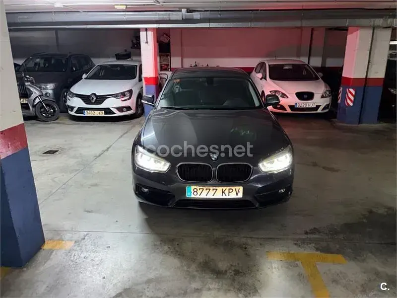 Usado BMW 116 109 CV (80 kW) 2018 Negro Utilitario