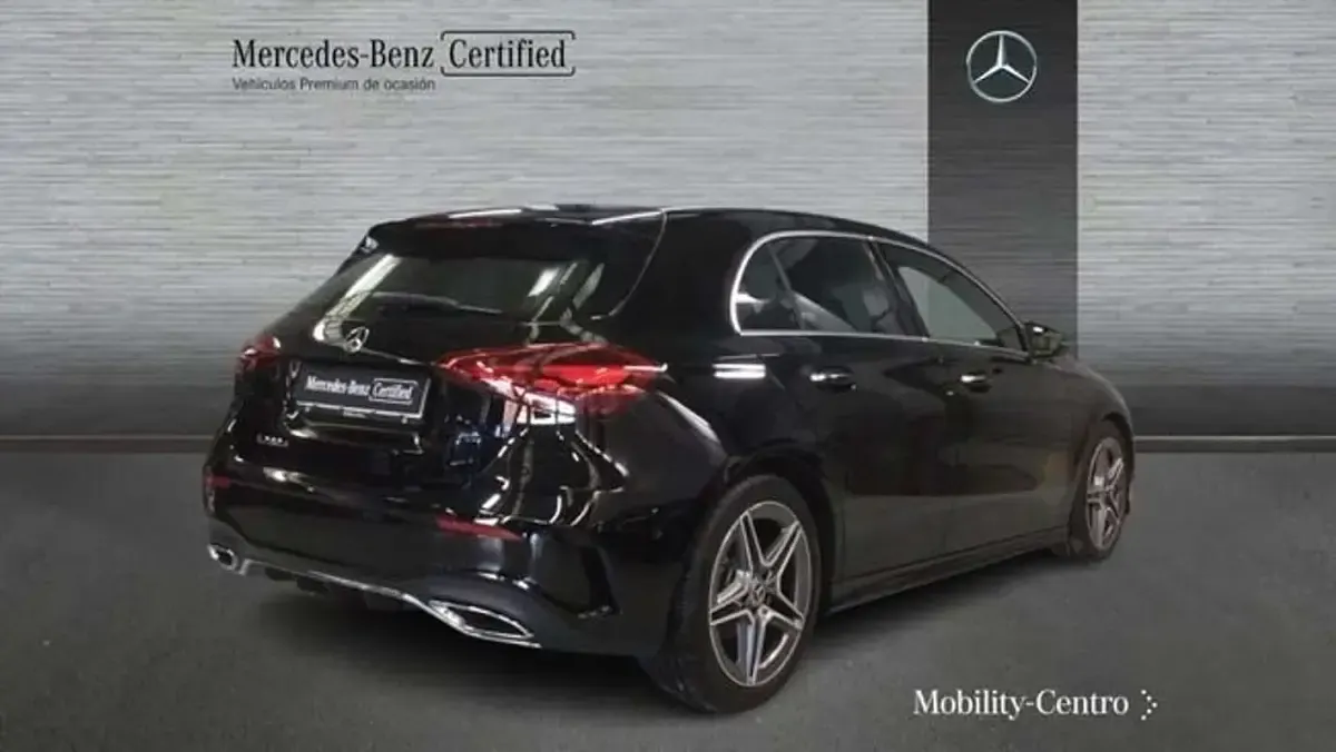 Usado Mercedes A220 151 CV (111 kW) 2024 Negro Berlina