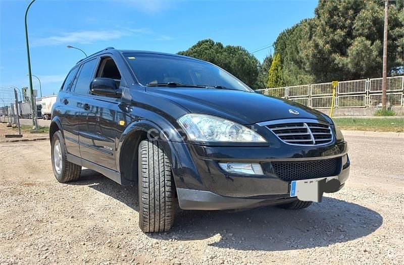 Usado Ssangyong (KGM) Kyron Limited 141 CV (103 kW) 2009 Negro SUV