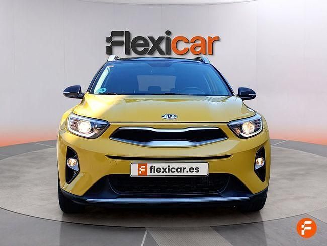 Usado Kia Stonic 120 CV (88 kW) 2018 Amarillo SUV