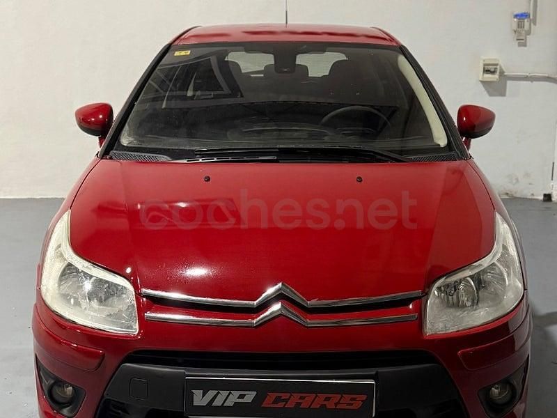 Usado Citroën C4 90 CV (66 kW) 2010 Granate Berlina