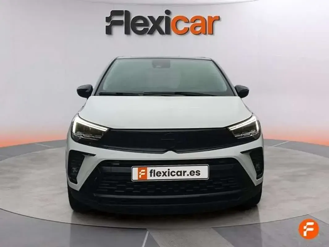 Usado Opel Crossland GS Line 110 CV (80 kW) 2022 Blanco SUV