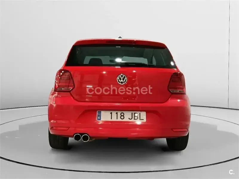 Usado VW Polo Sportline 110 CV (80 kW) 2014 Rojo Berlina