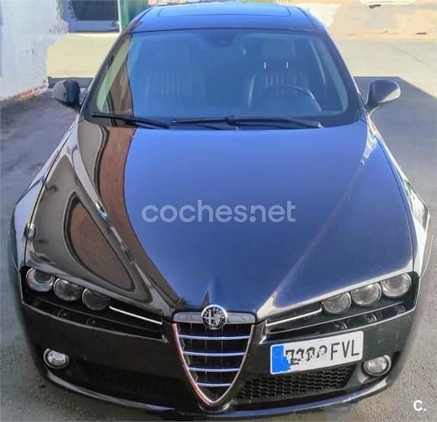 Negro Usado 2007 Alfa Romeo 159 Berlina | 3400 € (Precio justo) - Imagen 1/4