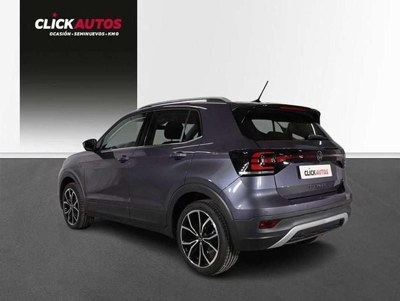 Usado VW T-Cross Sport 110 CV (80 kW) 2023 Gris SUV