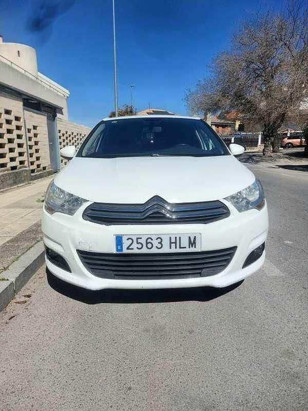 Usado Citroën C4 92 CV (67 kW) 2012 Blanco Utilitario
