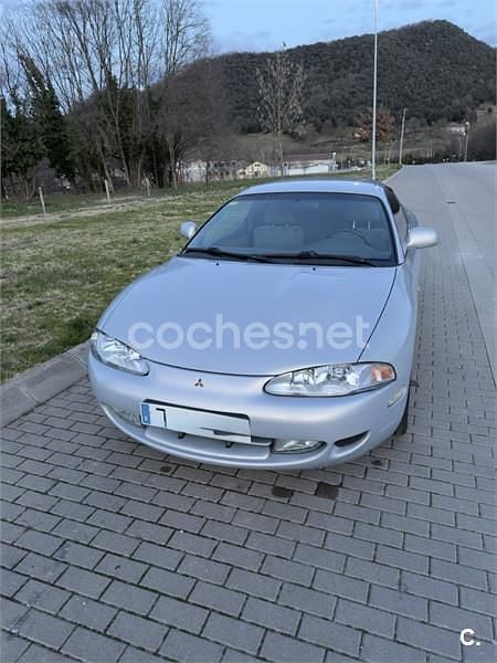 Usado Mitsubishi Eclipse 145 CV (106 kW) 1997 Gris / plata Coupe