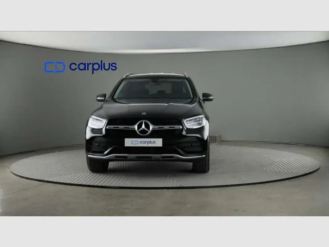 Usado Mercedes GLC300e 320 CV (235 kW) 2021 Negro SUV