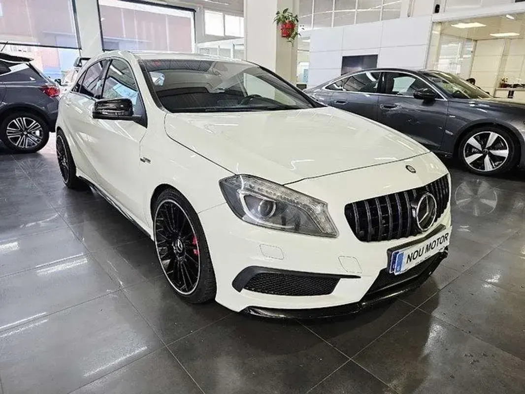Usado Mercedes A45 AMG AMG 360 CV (264 kW) 2013 Blanco Utilitario
