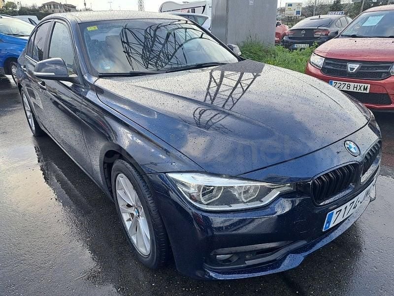 Usado BMW 318 Sport Line 150 CV (110 kW) 2016 Azul Berlina