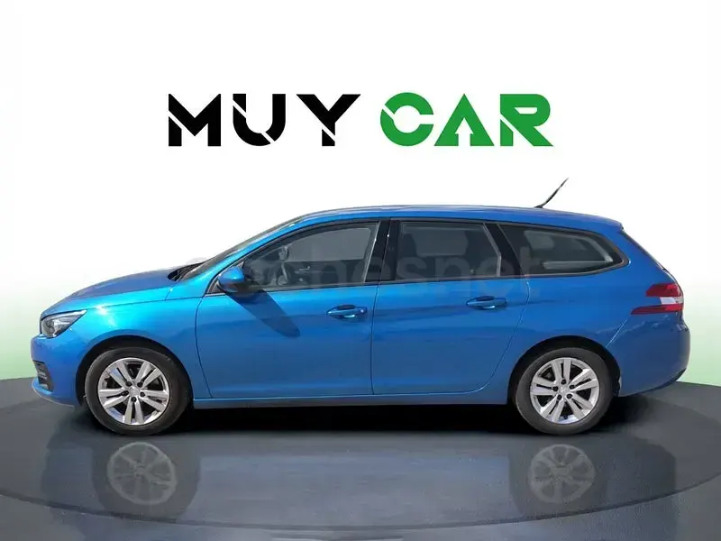 Usado Peugeot 308 SW Active 130 CV (95 kW) 2021 Azul Familiar