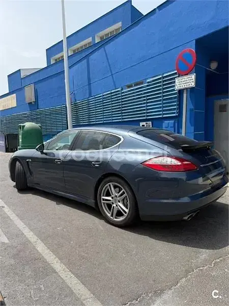 Usado Porsche Panamera 400 CV (294 kW) 2010 Azul Utilitario
