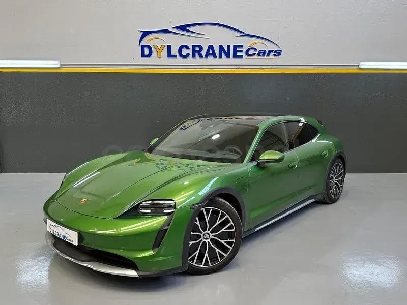Usado Porsche Taycan 4 Cross Turismo Cross Turismo 2023 Eléctrico Familiar
