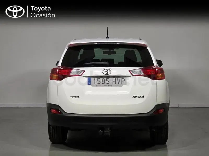 Usado Toyota RAV4 Advance 124 CV (91 kW) 2014 Blanco SUV