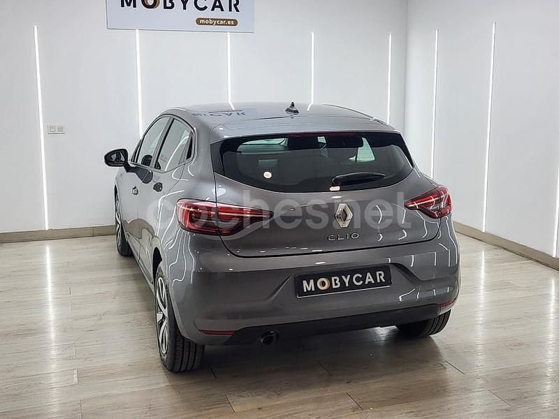 Usado Renault Clio V Equilibre 90 CV (66 kW) 2023 Gris / plata Berlina
