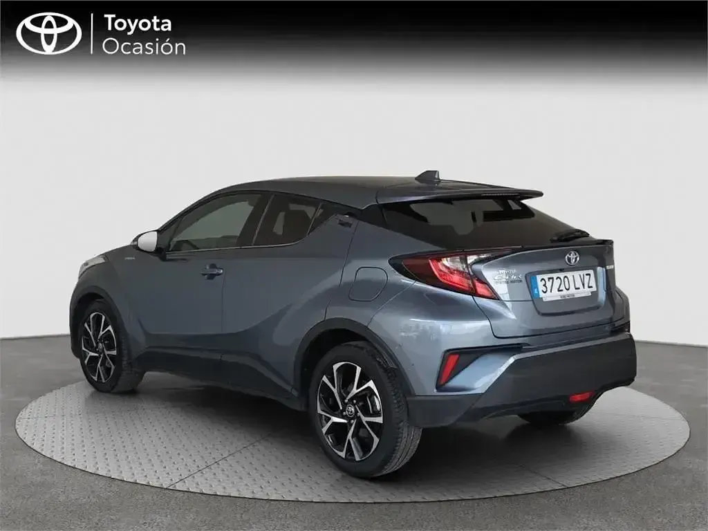 Usado Toyota C-HR Advance 122 CV (89 kW) 2022 Gris SUV