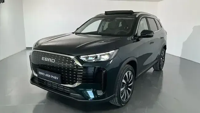 Nuevo Ebro s800 Luxury 278 CV (204 kW) 2026 Verde SUV