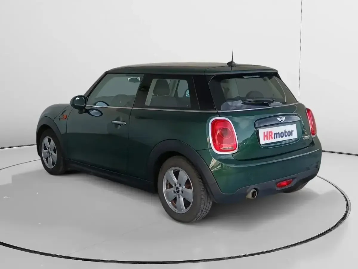 Usado Mini Cooper 136 CV (100 kW) 2016 Verde Utilitario