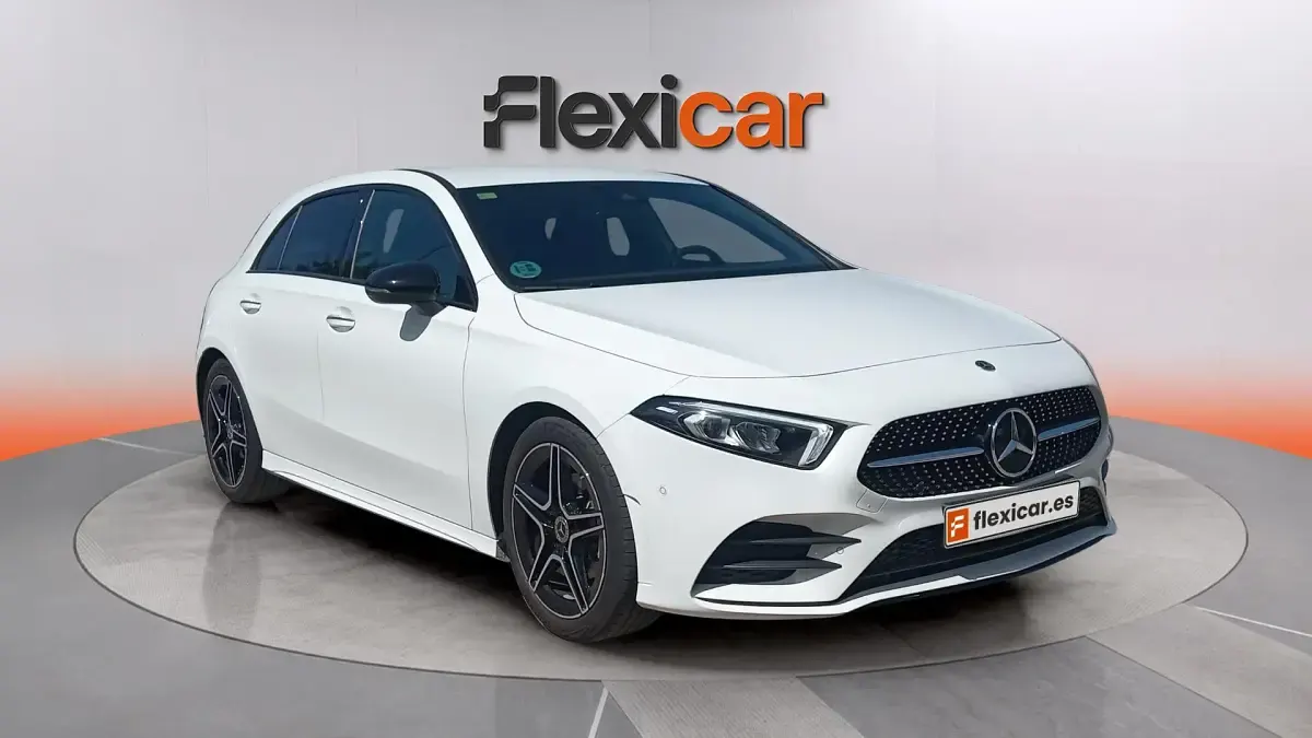 Usado Mercedes A180 136 CV (100 kW) 2022 Blanco Berlina