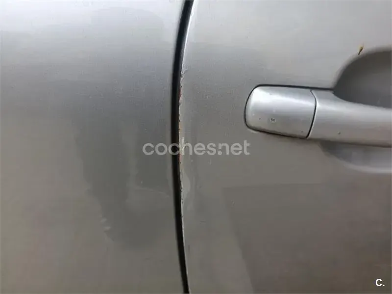 Usado Peugeot 207 90 CV (66 kW) 2009 Gris / plata Berlina