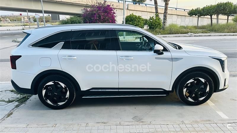 Usado Kia Sorento 252 CV (185 kW) 2024 Blanco SUV