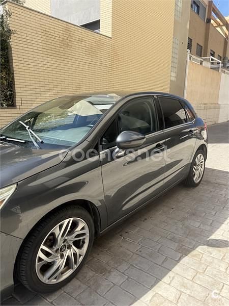 Usado Citroën C4 112 CV (82 kW) 2012 Gris / plata Berlina