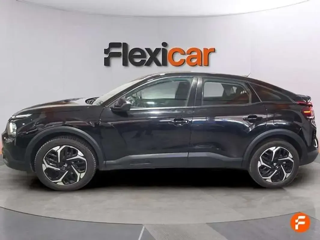 Usado Citroën C4 Feel 131 CV (96 kW) 2023 Negro SUV