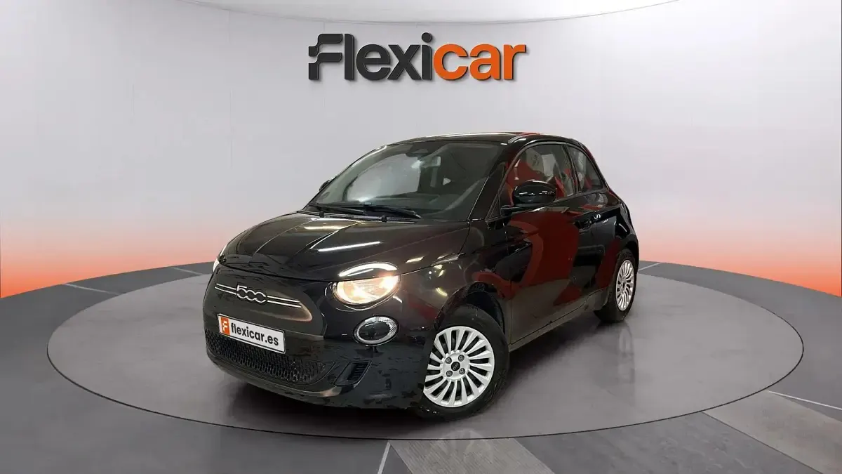 Usado Fiat 500e Icon 86 kW (118 CV) 2023 Negro Berlina