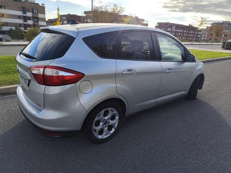 Usado Ford C-MAX Titanium 125 CV (91 kW) 2013 Plateado Monovolumen