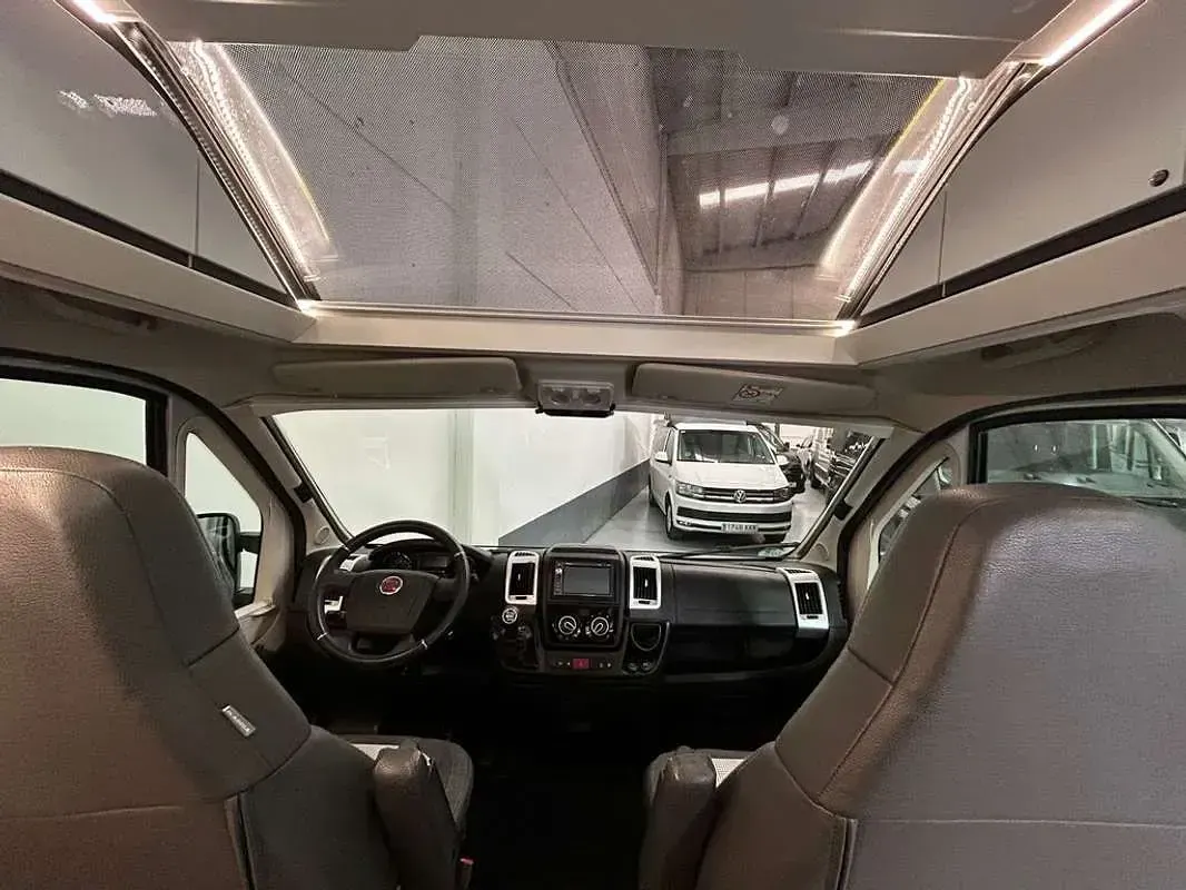 Usado Fiat Ducato 33 139 CV (102 kW) 2021 Gris Van